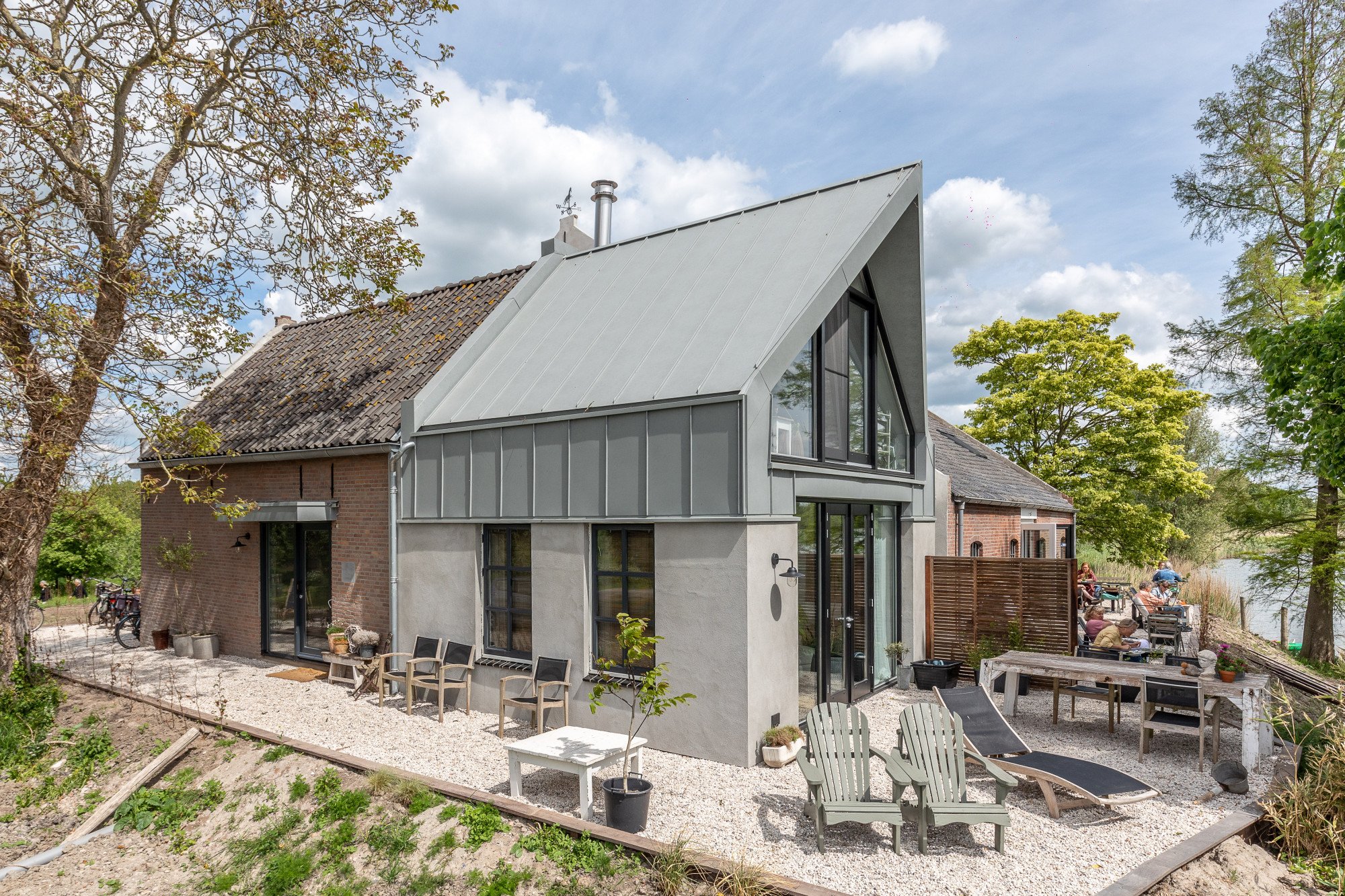 Van Boerderij Tot B&B - Krijgsman Bouw